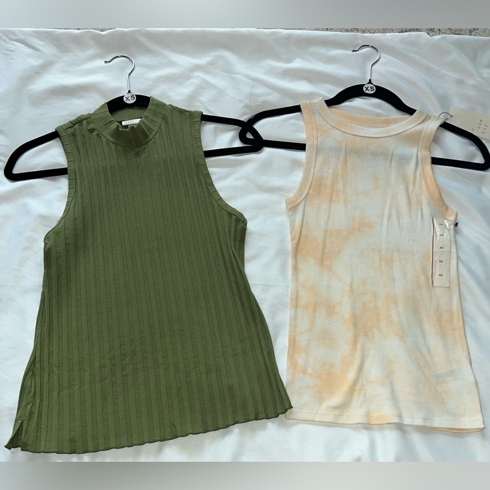 2 Piece Set Olive & Peach Ribbed Sleeveless Tank Tops